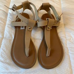 Steve Madden beige sandals size 7